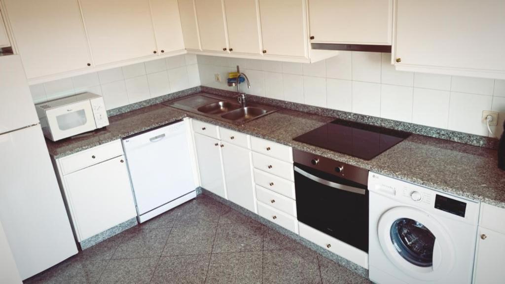 Apartamento Ruy Belo - Foz Вила-ду-Конди Экстерьер фото